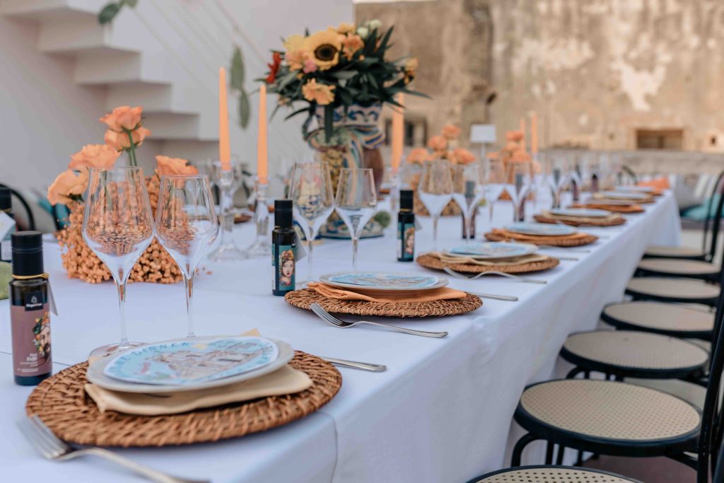 In questa immagine la cena vista Duomo organizzata da Francesca Cavallaro per Effecreazioni Event