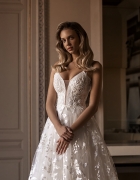 Abiti da sposa Bencivenga Alta Sartoria 2024, per donne glamour e super chic