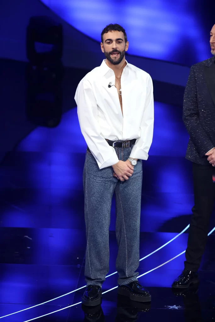 Look sanremo 2024 marco mengoni