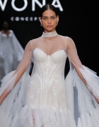 Abiti da sposa Eva Lendel 2025, la collezione dall’eleganza innovativa