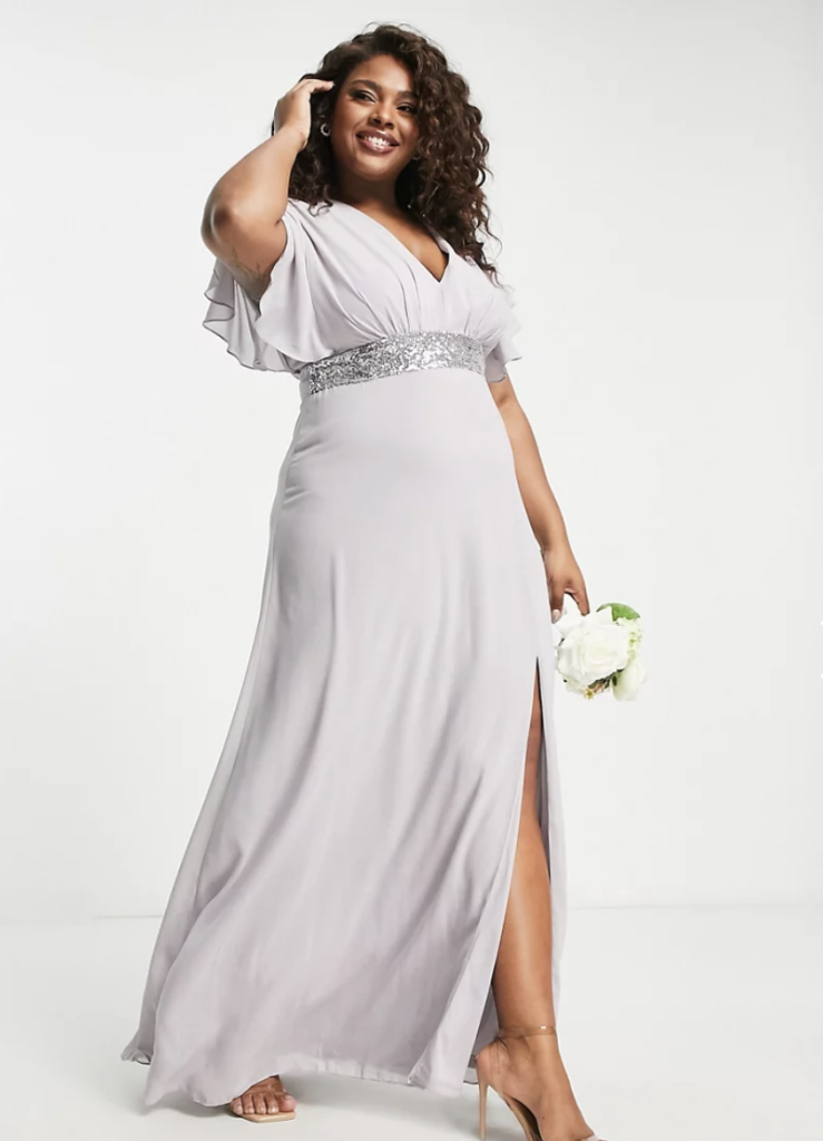 Moda curvy cerimonia online