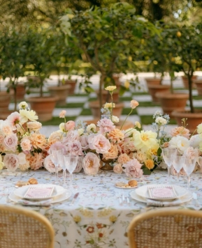 Lauren e Richard, Anna Chiatto dipinge un Fairy Tale in un giardino rinascimentale