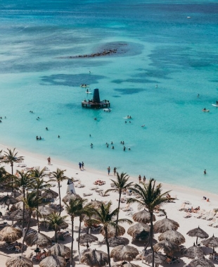 Viaggio di nozze Aruba, romantiche esperienze a due tra incantevoli scenari