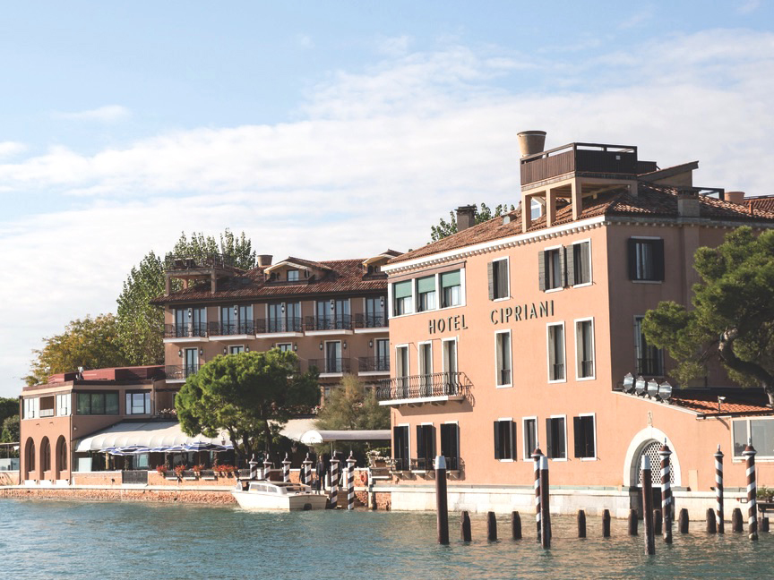 In questa foto l'hotel cipriani a venezia una location destination wedding italia