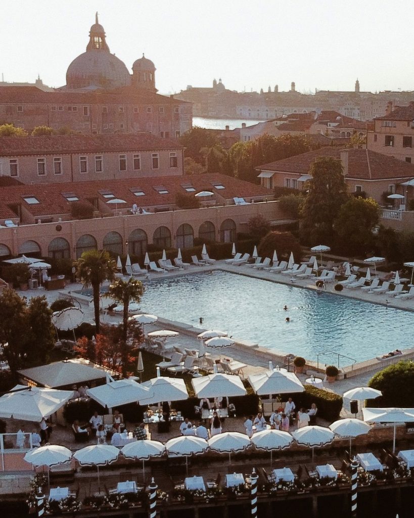 In questa foto l'hotel cipriani a venezia una location destination wedding italia