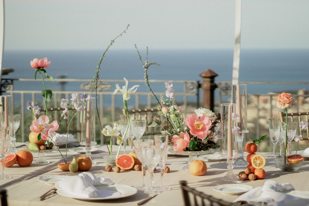 In questa foto il tavolo del matrimonio organizzato da Simona Filastò