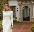 Abiti da sposa semplici 2025, eleganza delicata