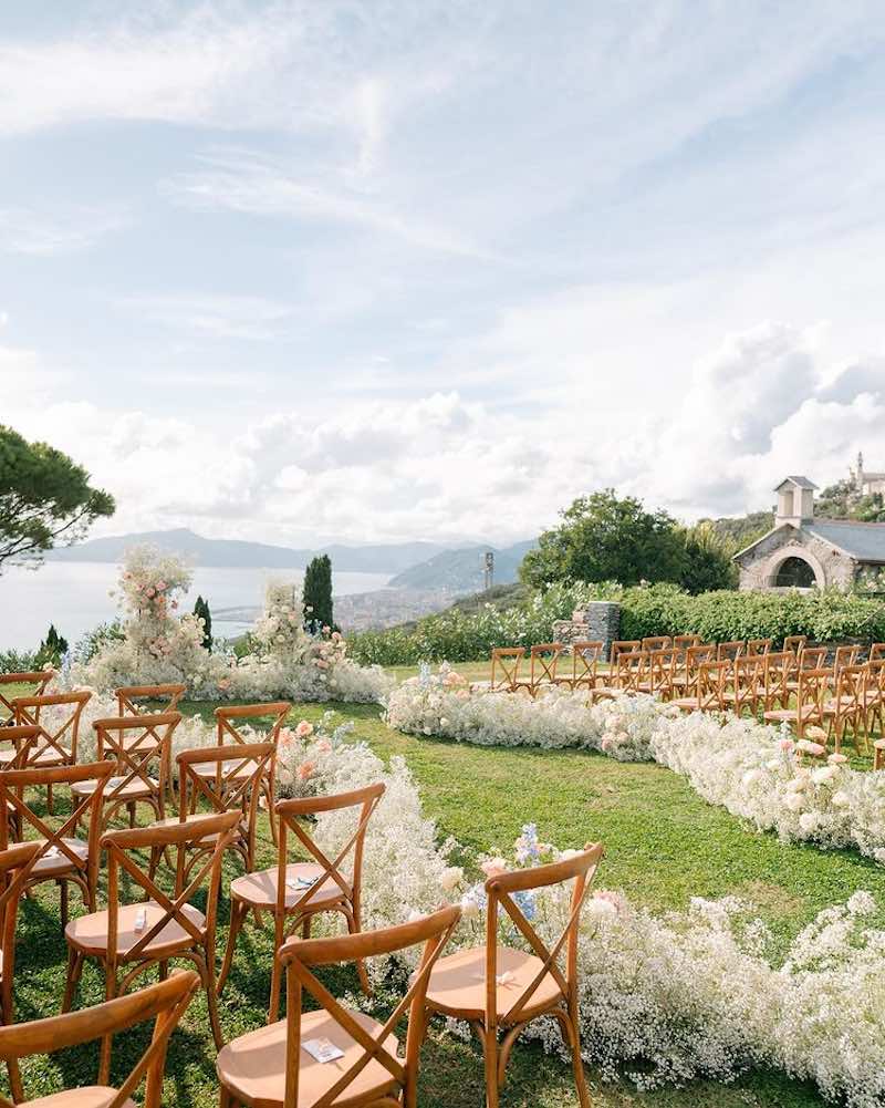 In questa foto uno degli allestimenti matrimonio 2024 per rito civile firmato da Le Mille e Una Nozze