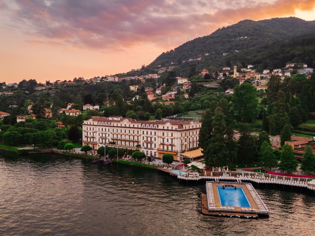 In questa foto Villa D'Este location destination wedding italia