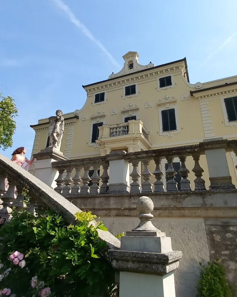 In questa foto Tenuta La Giustiniana location di matrimoni in piemonte