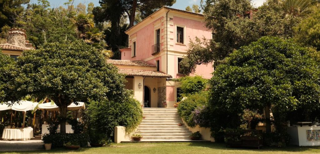 In questa foto uno scorcio di villa ventura location di matrimoni