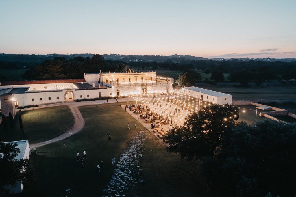 In questa foto la location di matrimoni in puglia masseria palesi