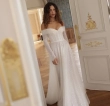 Abiti da sposa scivolati 2025, tutte le tendenze da non perdere