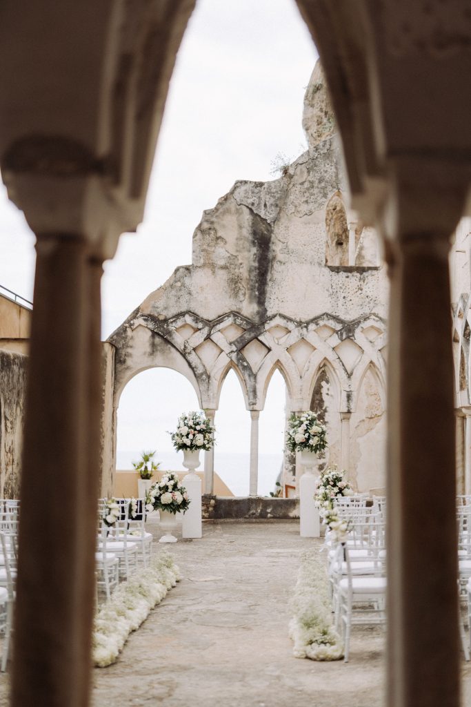 In questa foto un dettaglio dell'allestimento del wedding planner L'aura Bianca 