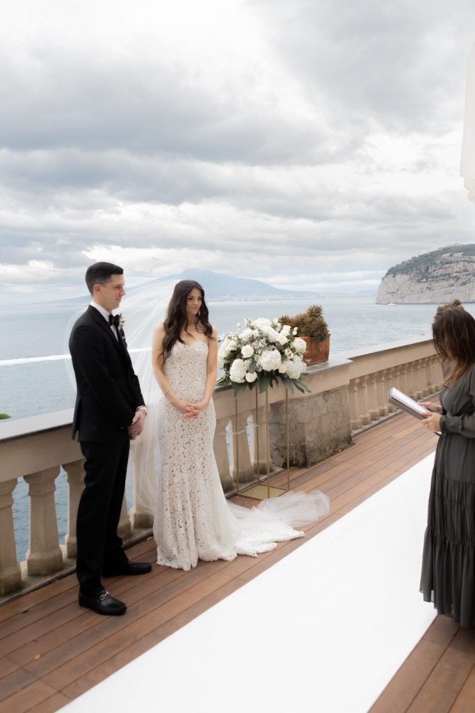 In questa foto un dettaglio dell'allestimento del wedding planner L'aura Bianca 