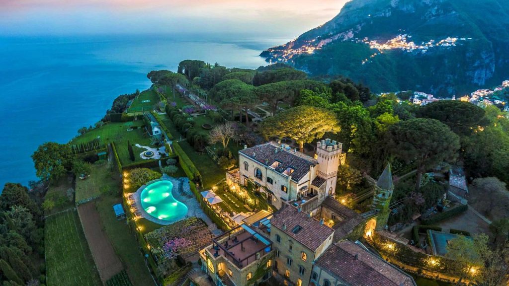 In questa foto uno scorcio dall'alto di hotel villa ciambrone